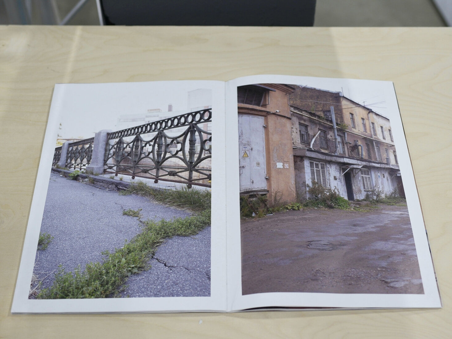 С выставки «Как встретиться с людьми? Инструкция по Петербургу в 30 частях», Брусницын Холл, Санкт-Петербург